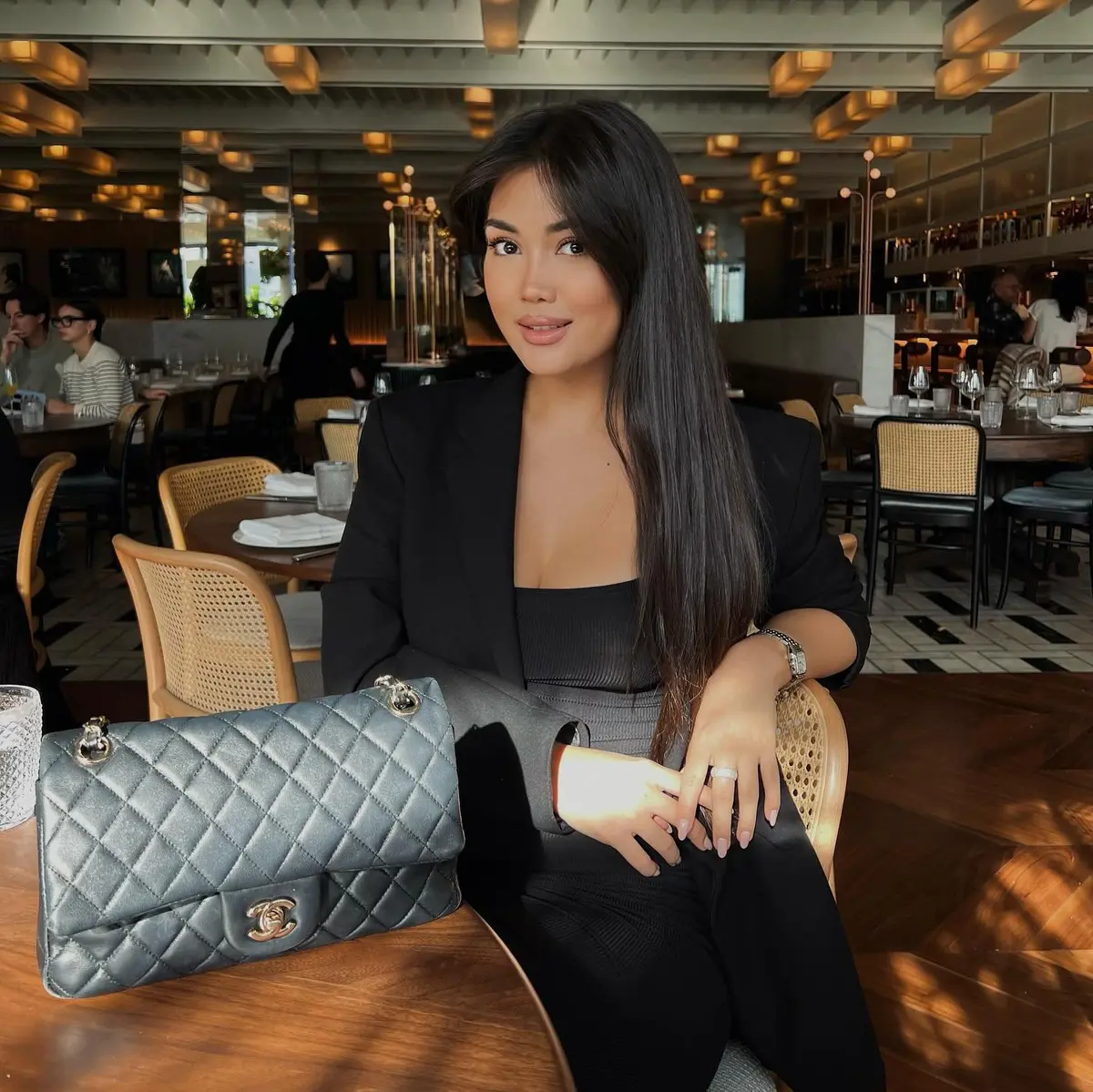 Эвелина эскорт в городе Алматы