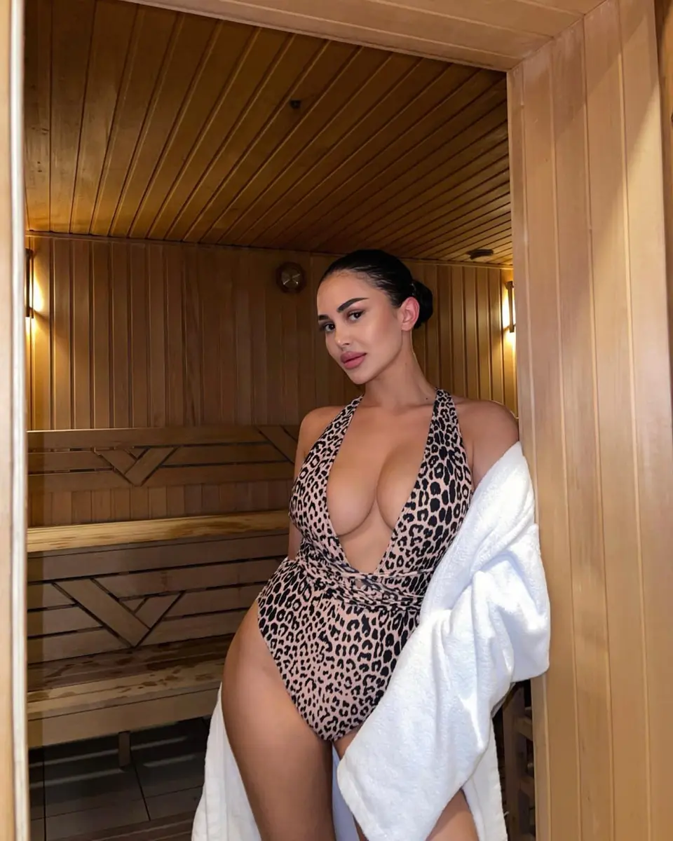 Илона эскорт в городе Алматы