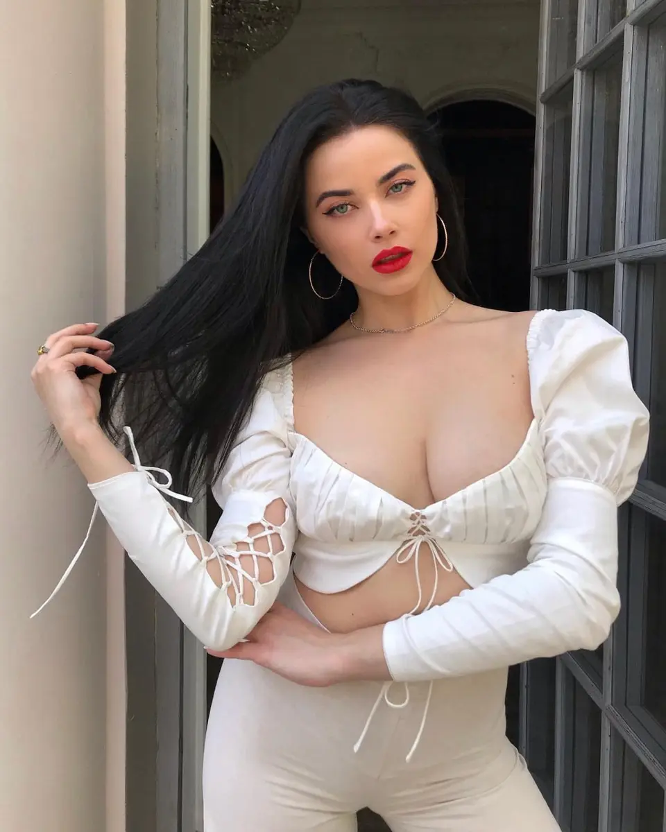 Катарина эскорт в городе Алматы