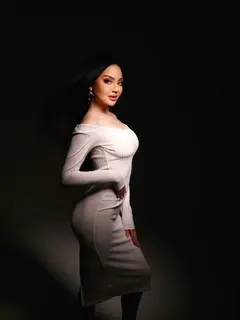 Лейнас эскорт в городе Алматы