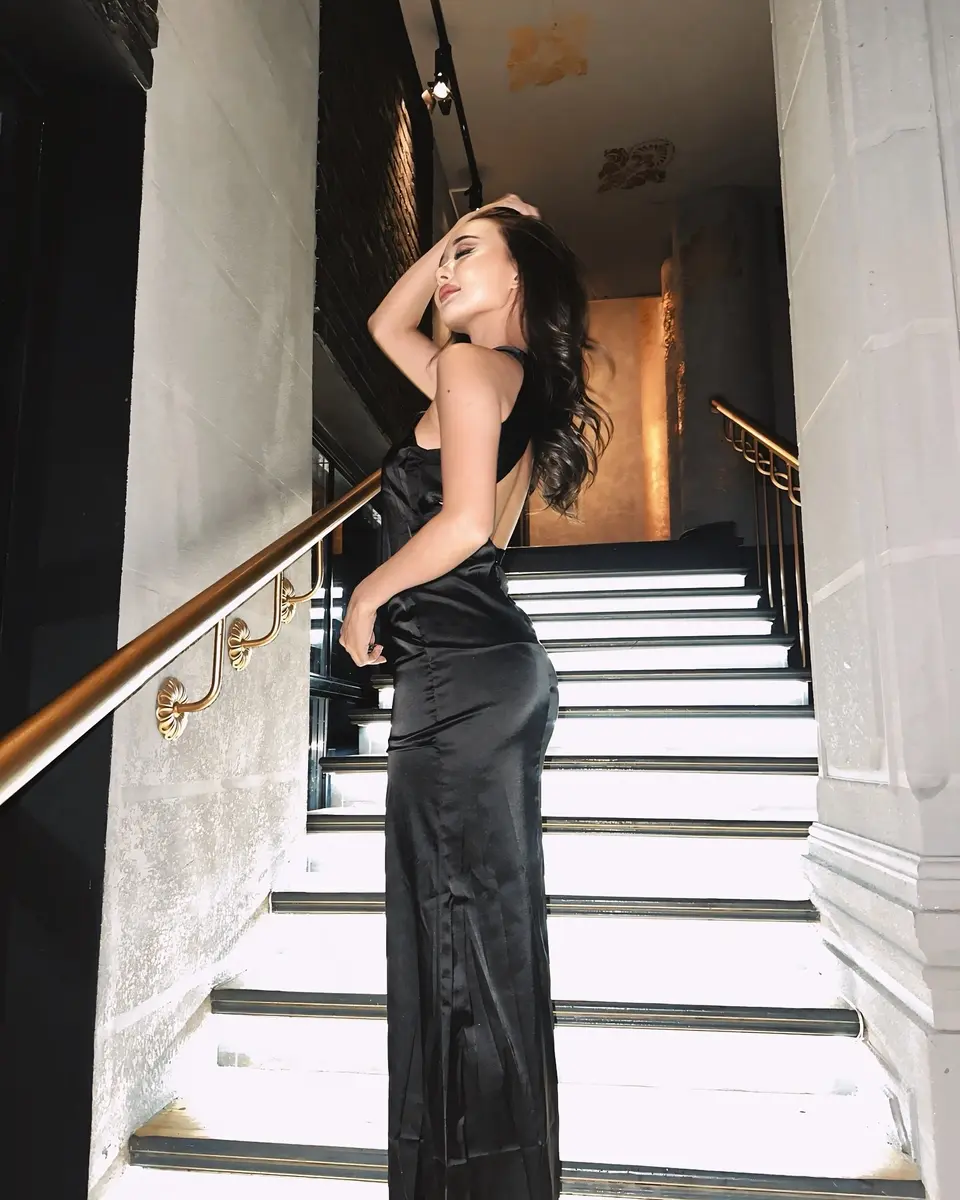 Луна эскорт в городе Алматы