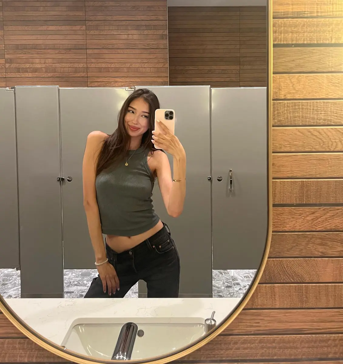 Милена эскорт в городе Алматы