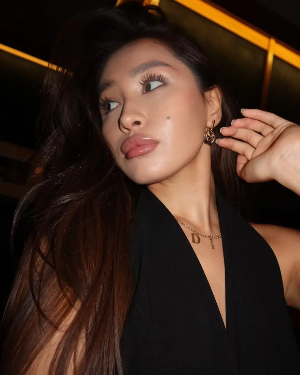 Наиля эскорт в городе Алматы