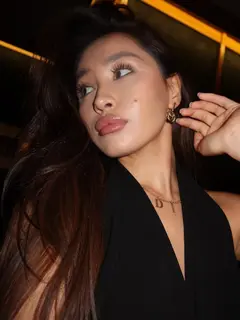 Наиля эскорт в городе Алматы