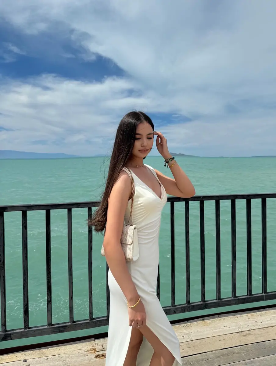 Зои эскорт в городе Алматы